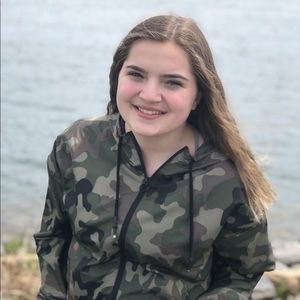 Meet your Posher, Fany